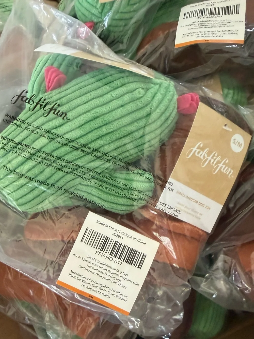 *NEW* 2PC* FABFITFUN Cowboy Boot & Cactus - S/ M Dog toys